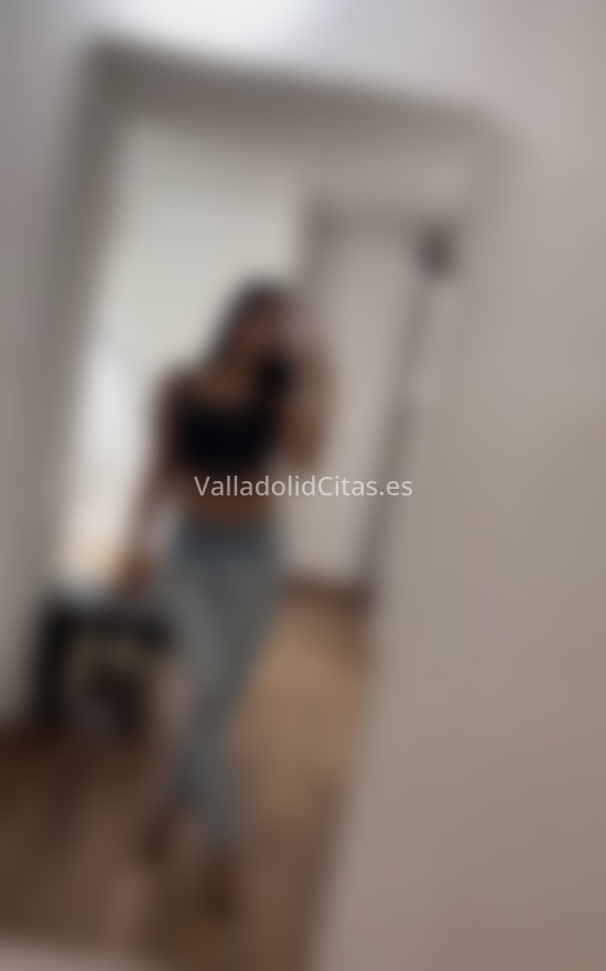 Laura, bella colombiana . 672958028. Citas en VALLADOLID, VALLADOLID. www.valladolidcitas.es.
