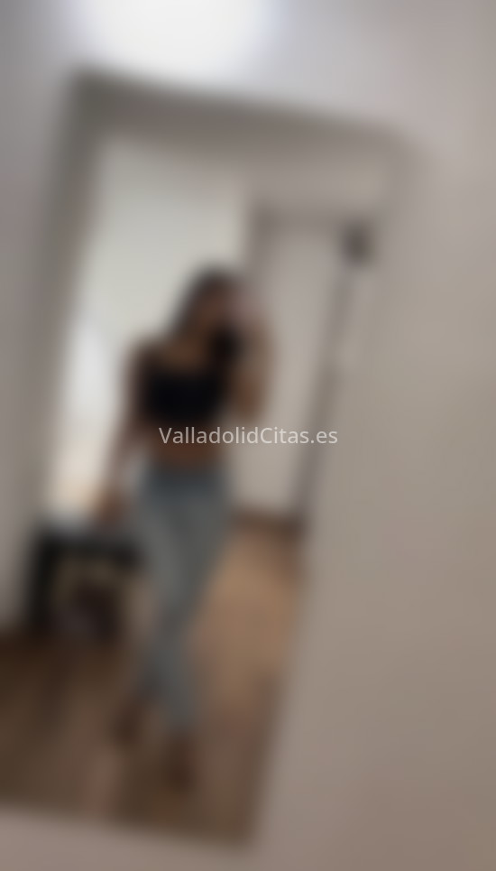 Laura, bella colombiana . 672958028. Citas en VALLADOLID, VALLADOLID. www.valladolidcitas.es.