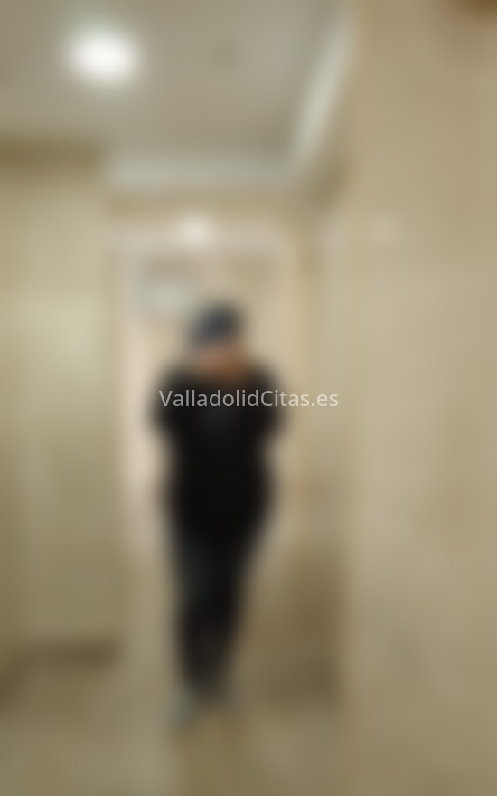 Rebeca, chica rellenita. 624002872. Citas en VALLADOLID, VALLADOLID. www.valladolidcitas.es.