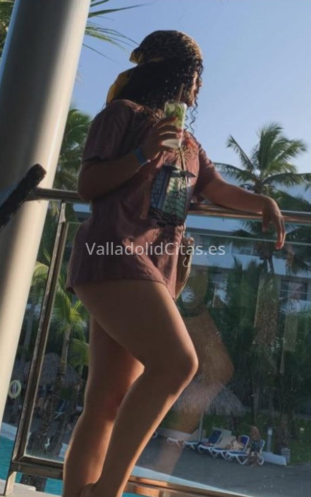 Wendy, morena colombiana por la ciudad. 624408795. Citas en VALLADOLID, VALLADOLID. www.valladolidcitas.es.