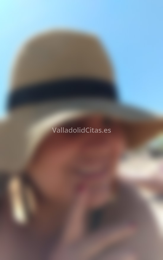 Rocio, mujer latina curvy. 747455988. Citas en VALLADOLID, VALLADOLID. www.valladolidcitas.es.