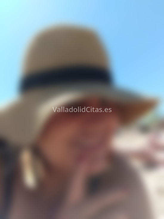 Rocio, mujer latina curvy. 747455988. Citas en VALLADOLID, VALLADOLID. www.valladolidcitas.es.