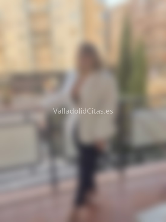 Rocio, mujer latina curvy. 747455988. Citas en VALLADOLID, VALLADOLID. www.valladolidcitas.es.