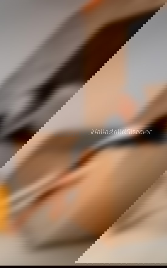 Adriana, decidida, cercana y culta. 603283588. Citas en VALLADOLID, VALLADOLID. www.valladolidcitas.es.