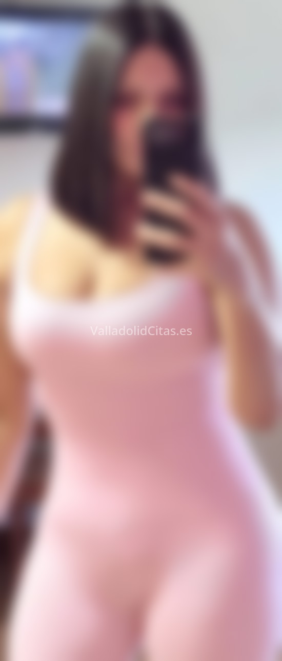 Any, morena con mucho estilo y glamour. 624463122. Citas en VALLADOLID, VALLADOLID. www.valladolidcitas.es.