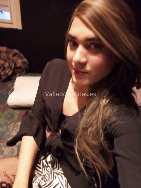 Natasha, trans colombiana de 21 años. 673187429. Citas en VALLADOLID, VALLADOLID. www.valladolidcitas.es.