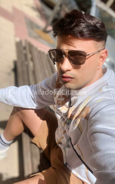 Edwuar, recién llegado a la ciudad. 634398294. Citas en VALLADOLID, VALLADOLID. www.valladolidcitas.es.