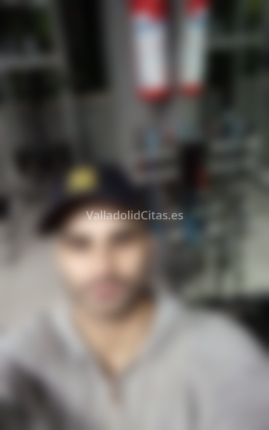 Saúl, educado y buen amigo. 610657829. Citas en VALLADOLID, VALLADOLID. www.valladolidcitas.es.