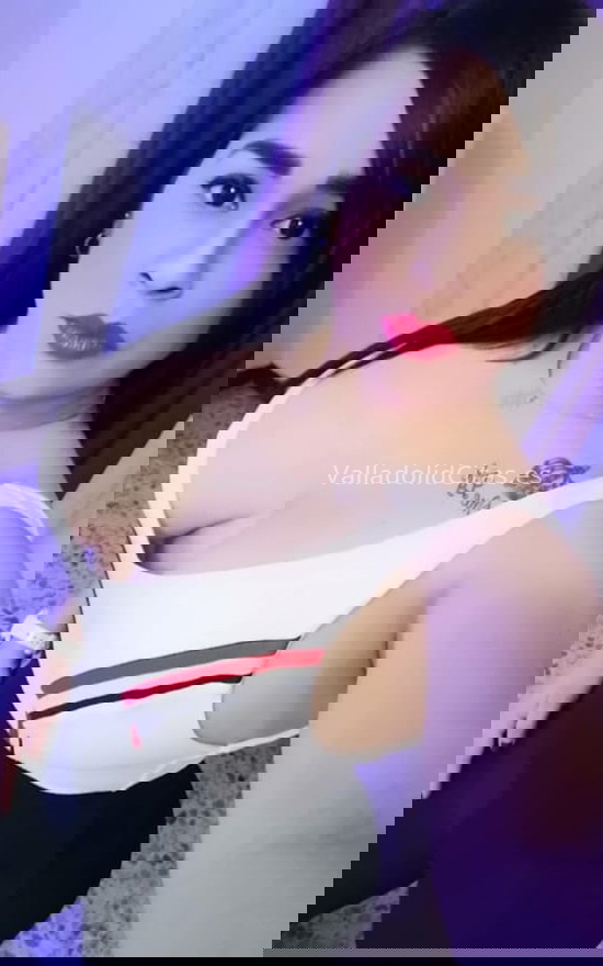 Lorena, venezolana 31 años. 664458828. Citas en VALLADOLID, VALLADOLID. www.valladolidcitas.es.