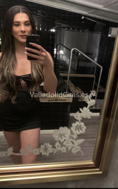 Monique, guapísima trans. 689332988. Citas en VALLADOLID, VALLADOLID. www.valladolidcitas.es.