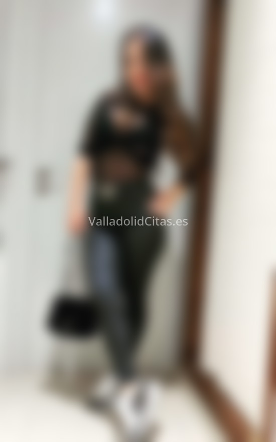 Daniela . 621083885. Citas en VALLADOLID, VALLADOLID. www.valladolidcitas.es.