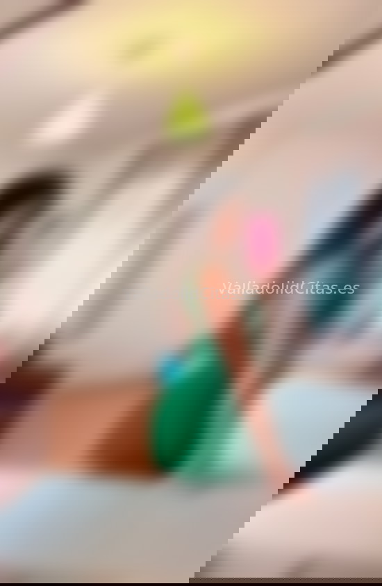 Evelyn, hermosa, encantadora y divertida. 687047237. Citas en VALLADOLID, VALLADOLID. www.valladolidcitas.es.