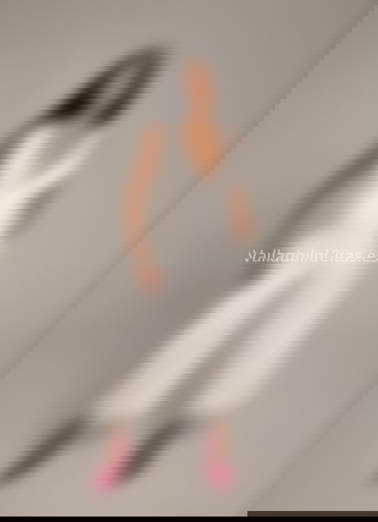 Ana, venezolana de 28 años. 610668324. Citas en VALLADOLID, VALLADOLID. www.valladolidcitas.es.