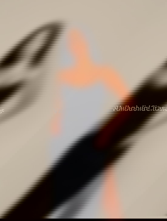 Ana, venezolana de 28 años. 610668324. Citas en VALLADOLID, VALLADOLID. www.valladolidcitas.es.
