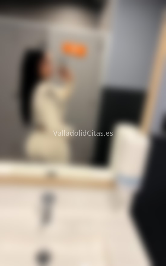 Fantine, chica trans de Brasil. 613739242. Citas en VALLADOLID, VALLADOLID. www.valladolidcitas.es.