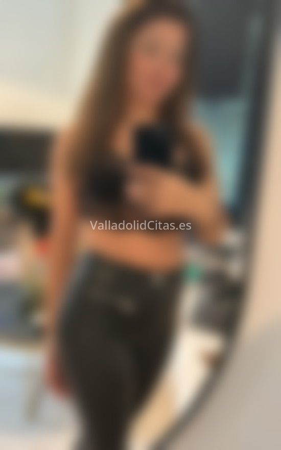 Nazarena, morena latina. 634189873. Citas en VALLADOLID, VALLADOLID. www.valladolidcitas.es.
