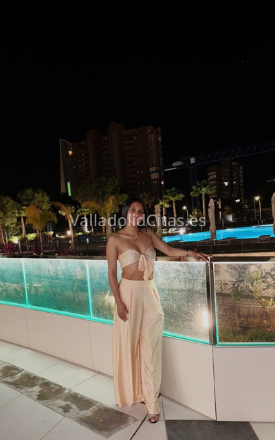 Laura, joven morena latina . 642641450. Citas en VALLADOLID, VALLADOLID. www.valladolidcitas.es.