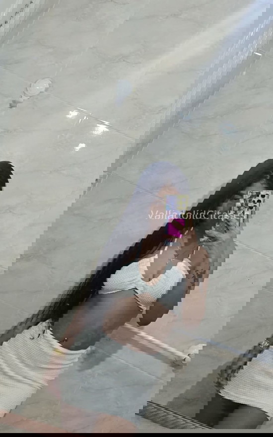 Camila, venezolana jovencita. 641611690. Citas en VALLADOLID, VALLADOLID. www.valladolidcitas.es.