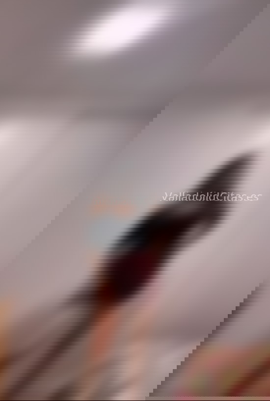 Laura, joven esbelta y muy simpática. 631502548. Citas en VALLADOLID, VALLADOLID. www.valladolidcitas.es.