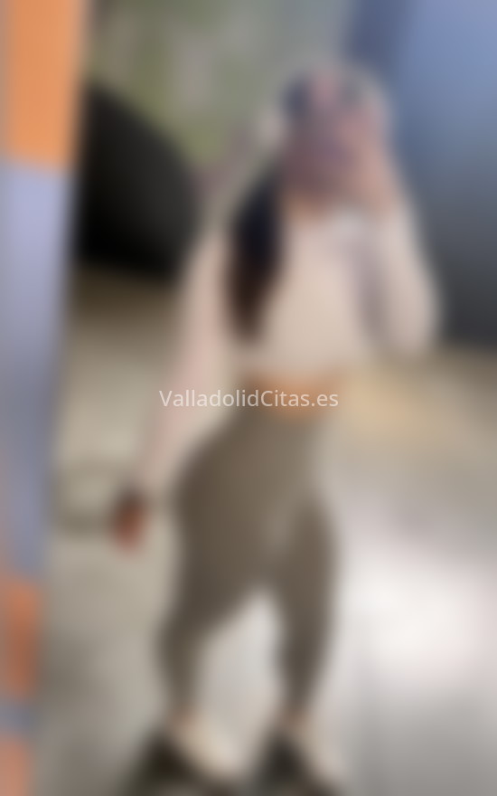 Viviane, joven brasileña . 613887061. Citas en VALLADOLID, VALLADOLID. www.valladolidcitas.es.