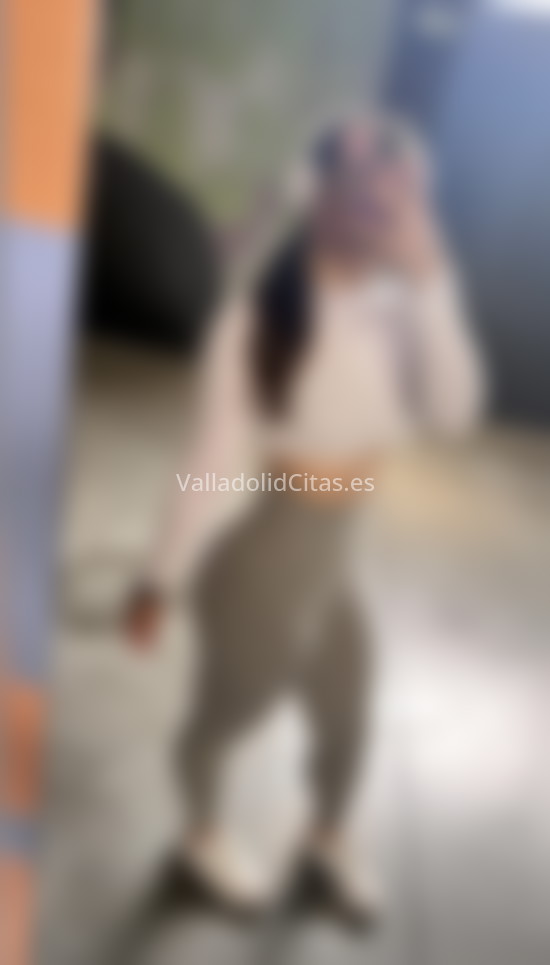 Viviane, joven brasileña . 613887061. Citas en VALLADOLID, VALLADOLID. www.valladolidcitas.es.