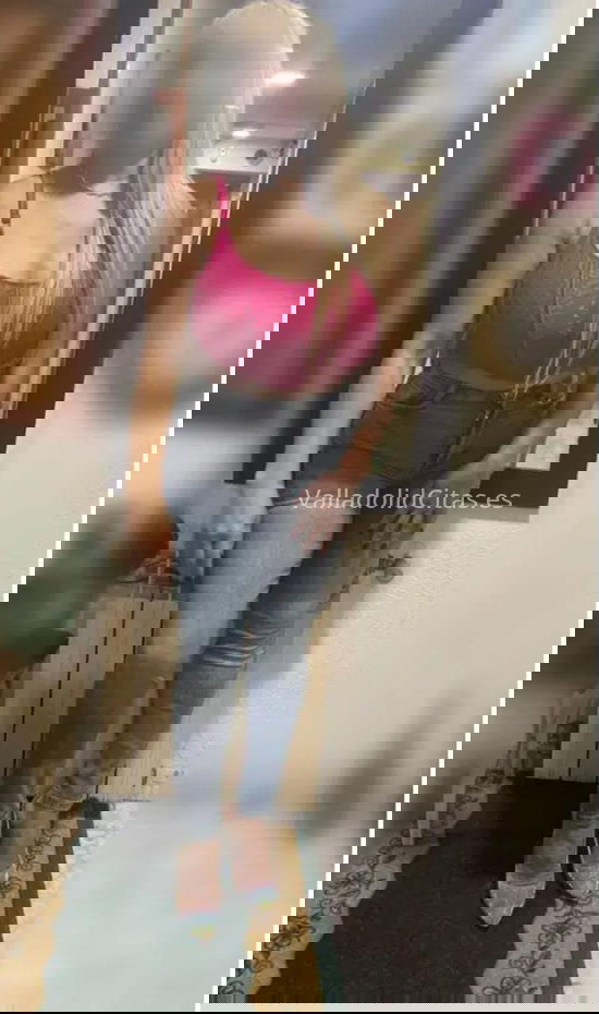Gala, mujer cubana. 641196552. Citas en VALLADOLID, VALLADOLID. www.valladolidcitas.es.