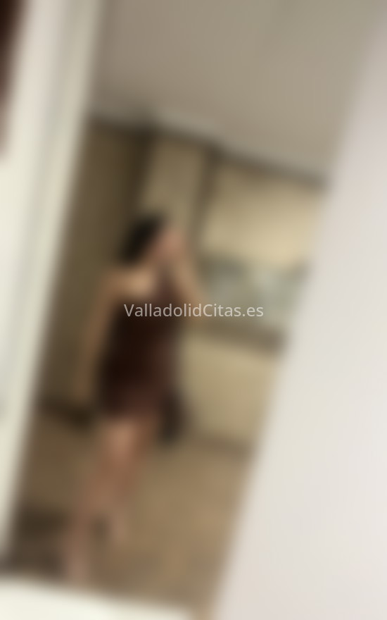 Nicole, joven brasileña . 672963318. Citas en VALLADOLID, VALLADOLID. www.valladolidcitas.es.