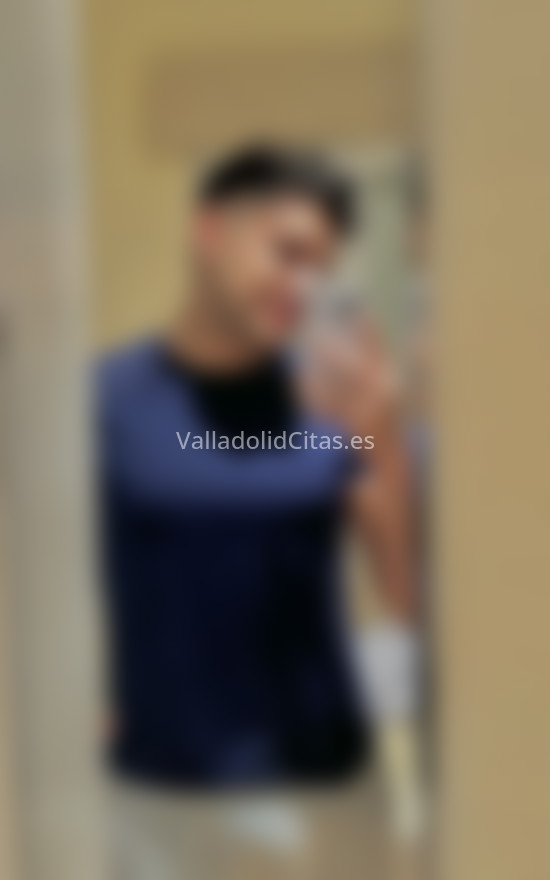 Santiago, colombiano recién llegado . 613413287. Citas en VALLADOLID, VALLADOLID. www.valladolidcitas.es.