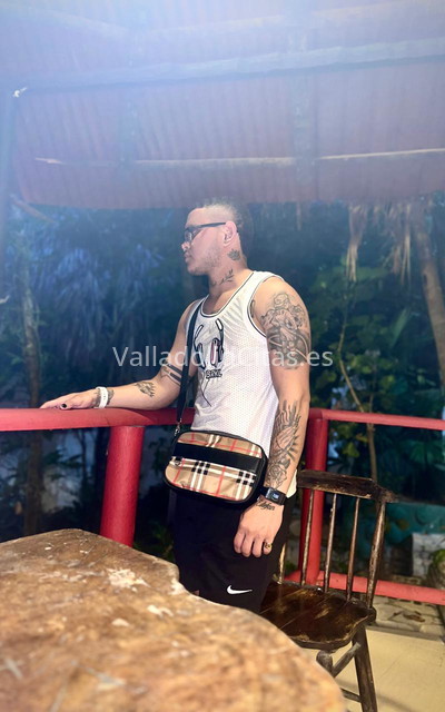Stefan, joven colombiano . 613967239. Citas en VALLADOLID, VALLADOLID. www.valladolidcitas.es.