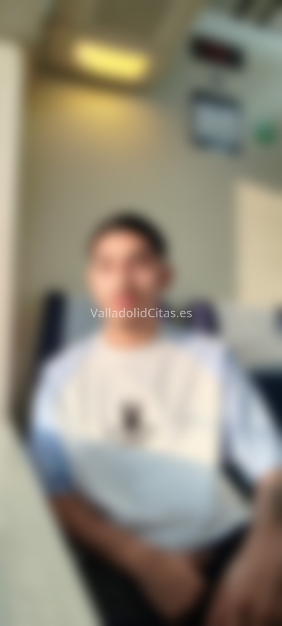 Dave, colombiano recién llegado. 633387028. Citas en VALLADOLID, VALLADOLID. www.valladolidcitas.es.