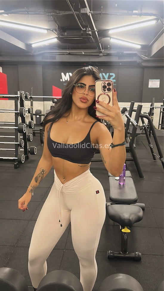 Mia Andrade, verdadera belleza brasileña. 670731567. Citas en VALLADOLID, VALLADOLID. www.valladolidcitas.es.