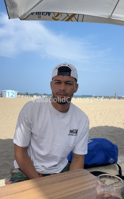 Andrés, colombiano masculino . 672327554. Citas en VALLADOLID, VALLADOLID. www.valladolidcitas.es.