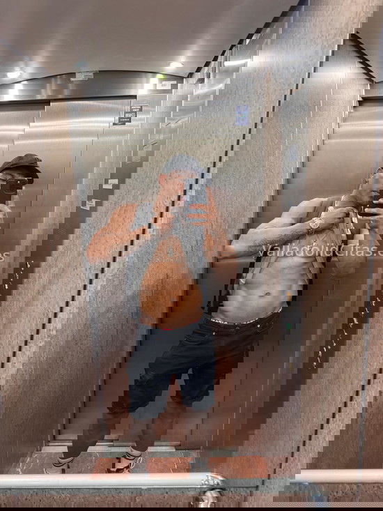Aron, venezolano. 677357049. Citas en VALLADOLID, VALLADOLID. www.valladolidcitas.es.
